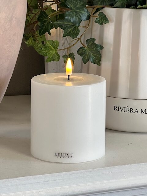 Deluxe White LED candle 10*10