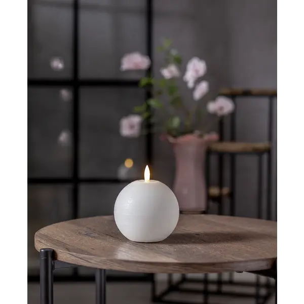 Flamme Rustic LED pillar candle white - Star - Image 3