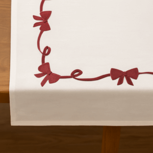 Christmas Wishes Table cloth - Riviera Maison