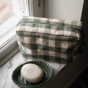 Soap Dish Anna oval green - Strömshaga