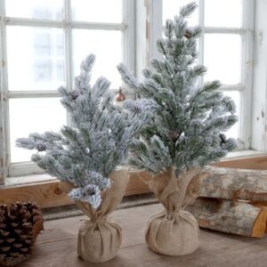 Fleur Pine Tree w. Snow & pinecones - Chic Antique