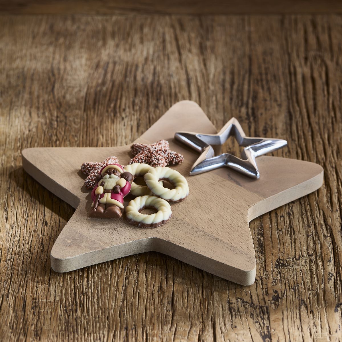 Christmas Star Chopping Board - Riviera Maison