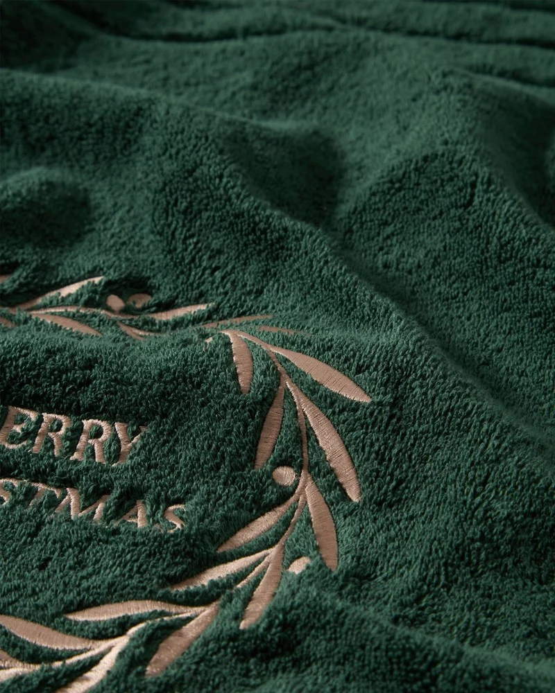 Christmas wreath original juniper towel green - Lexington - Image 3